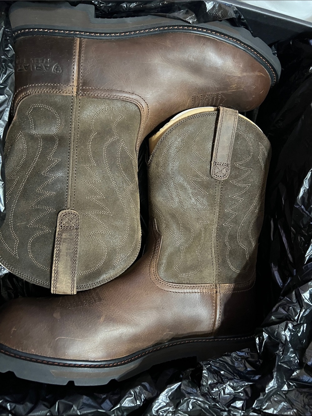 Ariat Men's Groundbreaker Pull On Steel Toe Work Boot